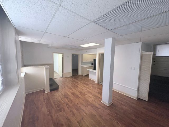 6616 W Windsor Avenue JB, Berwyn, IL 60402