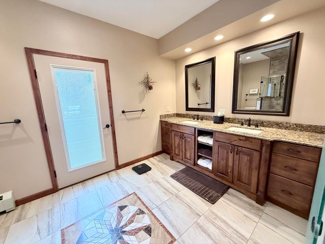 30 Pine Ridge Drive, Morrisonville, NY 12962