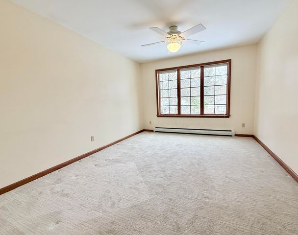 30 Pine Ridge Drive, Morrisonville, NY 12962