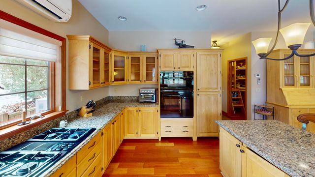 30 Pine Ridge Drive, Morrisonville, NY 12962