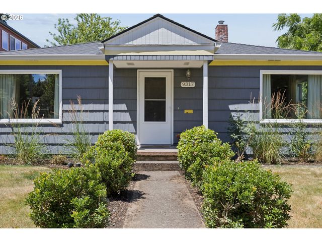 9317 N CALHOUN Ave, Portland, OR 97203