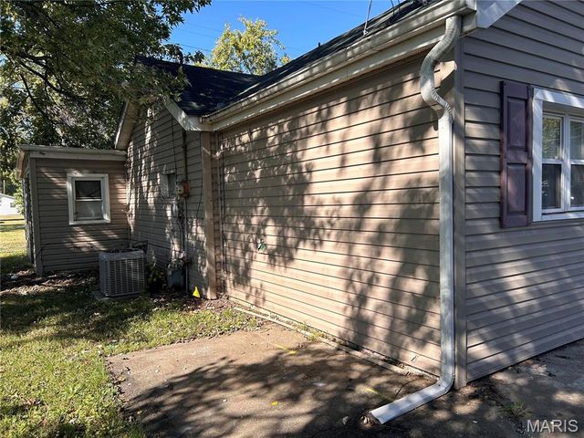 4037 Braden Avenue, Granite City, IL 62040