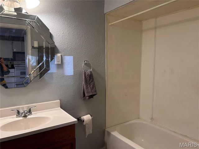 4037 Braden Avenue, Granite City, IL 62040