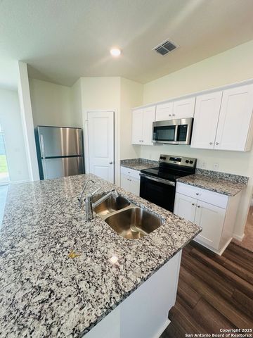 10136 Peppercorn Place, San Antonio, TX 78154