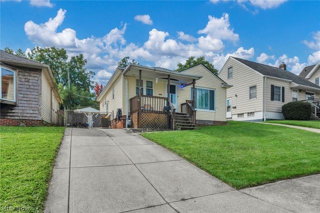 4415 Russell Avenue, Parma, OH 44134