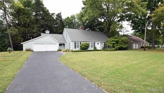 131 Ridgecrest Drive, Chesterfield, MO 63017