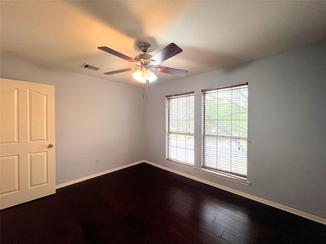 12416 Beartrap LN, Austin, TX 78729