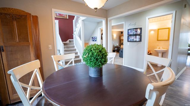 6815 Mapleton Drive, Fort Wayne, IN 46845