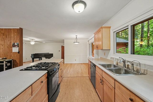 102 Webb Drive, Carrboro, NC 27510