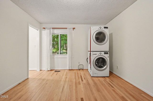 102 Webb Drive, Carrboro, NC 27510