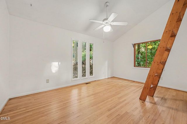 102 Webb Drive, Carrboro, NC 27510