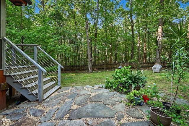 102 Webb Drive, Carrboro, NC 27510