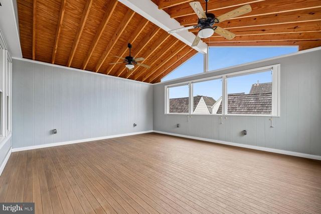 218 THAXTON ST, Gaithersburg, MD 20878