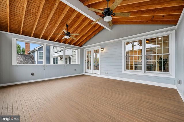 218 THAXTON ST, Gaithersburg, MD 20878