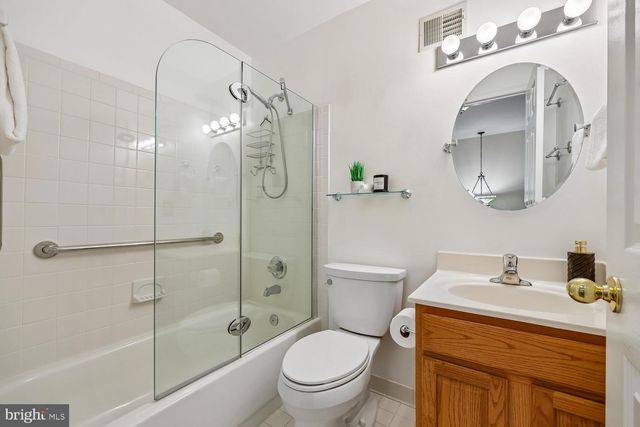 218 THAXTON ST, Gaithersburg, MD 20878