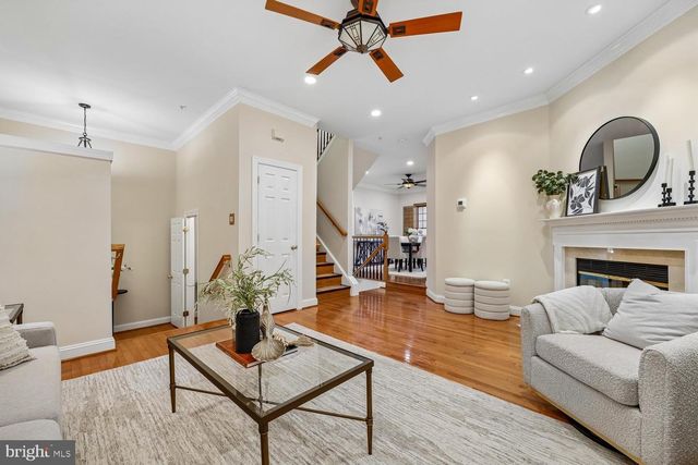 218 THAXTON ST, Gaithersburg, MD 20878