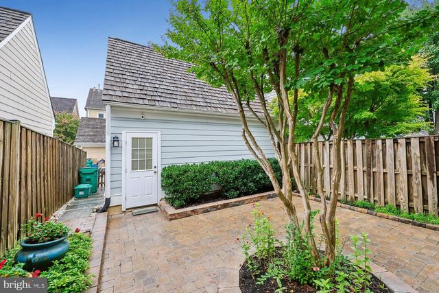 218 THAXTON ST, Gaithersburg, MD 20878