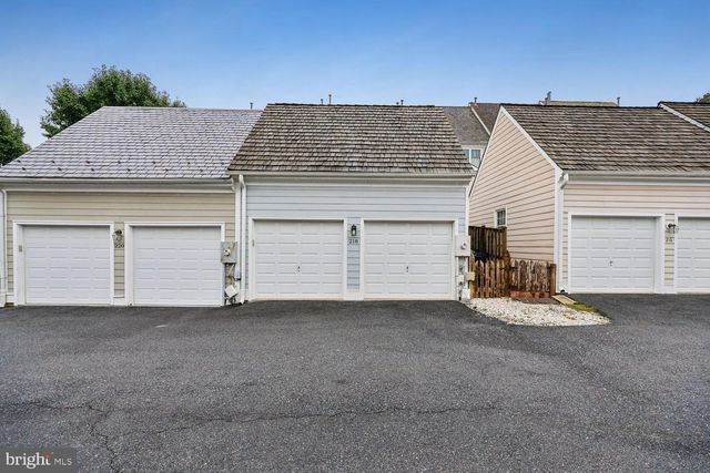218 THAXTON ST, Gaithersburg, MD 20878