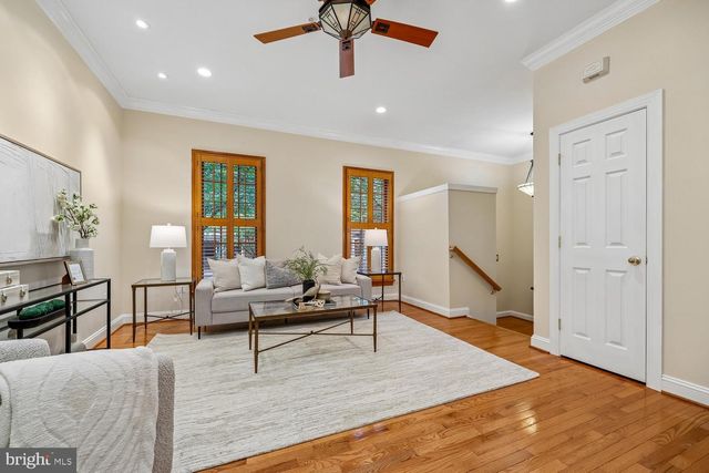 218 THAXTON ST, Gaithersburg, MD 20878