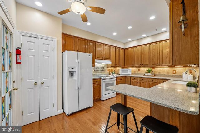 218 THAXTON ST, Gaithersburg, MD 20878