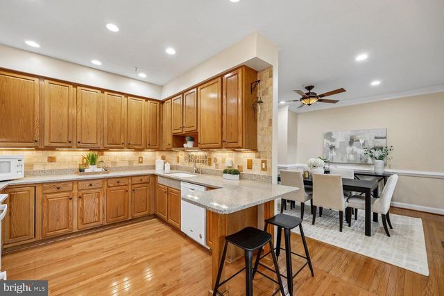 218 THAXTON ST, Gaithersburg, MD 20878