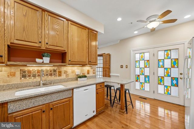 218 THAXTON ST, Gaithersburg, MD 20878