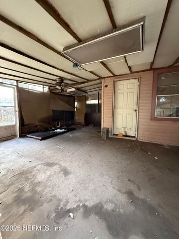 4417 VICTOR Street, Jacksonville, FL 32207