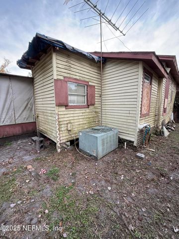 4417 VICTOR Street, Jacksonville, FL 32207