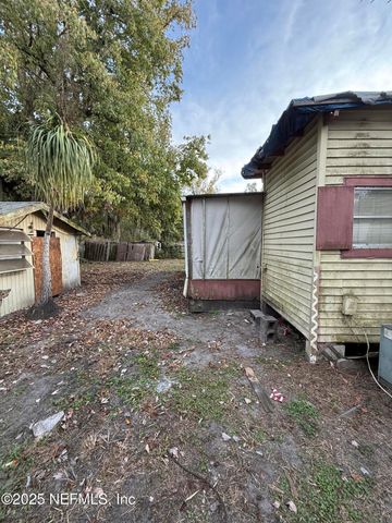 4417 VICTOR Street, Jacksonville, FL 32207
