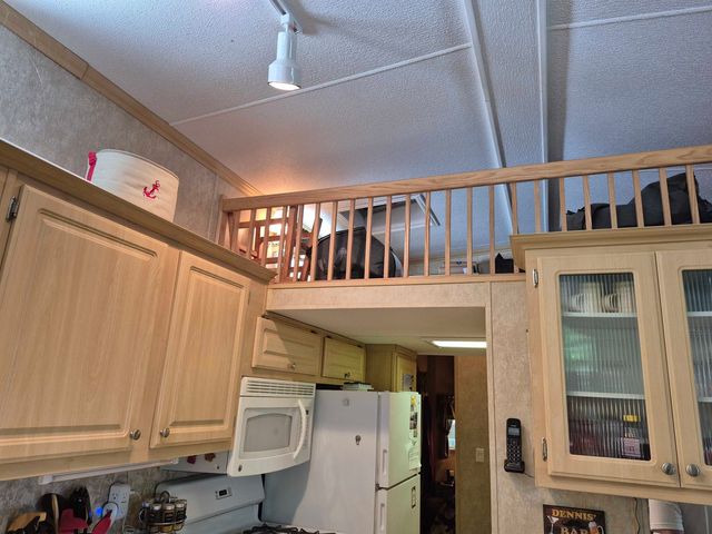 40 Pine Road, Wakefield, NH 03830