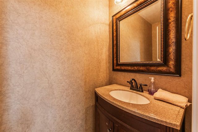 2013 Port Bridge Lane, League City, TX 77573