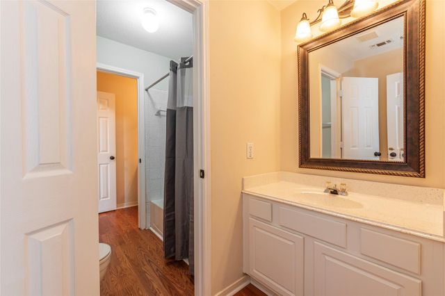 2013 Port Bridge Lane, League City, TX 77573