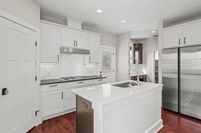 1912 S Church ST, Georgetown, TX 78626