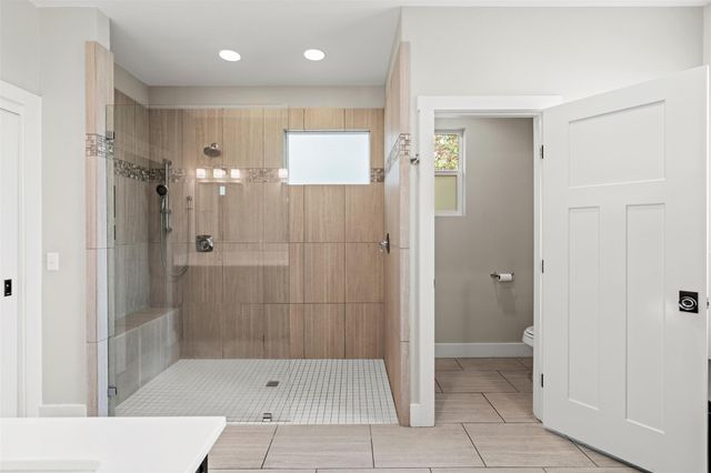 1912 S Church ST, Georgetown, TX 78626