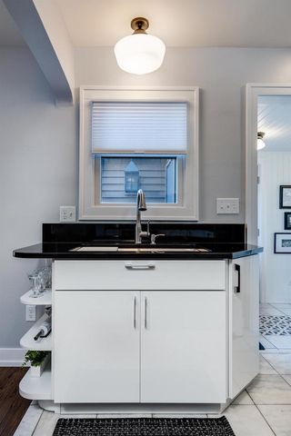 2501 Waunona Way, Madison, WI 53713