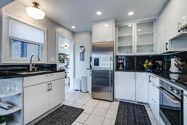 2501 Waunona Way, Madison, WI 53713
