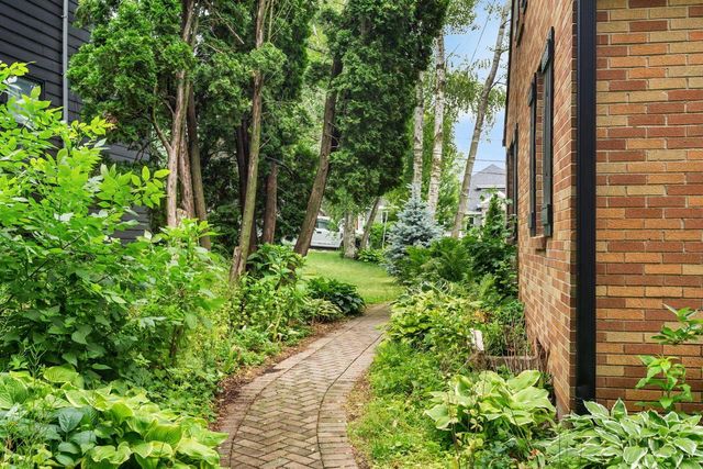 2501 Waunona Way, Madison, WI 53713