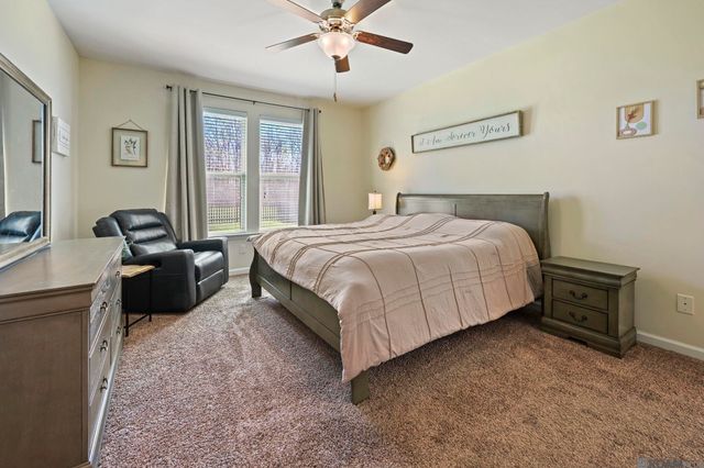 21366 Barnridge Dr, Zachary, LA 70791