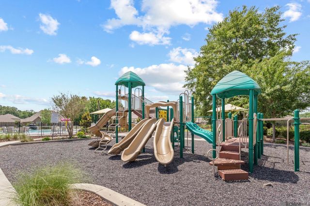 21366 Barnridge Dr, Zachary, LA 70791