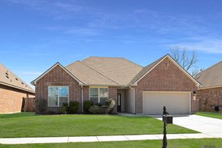 21366 Barnridge Dr, Zachary, LA 70791