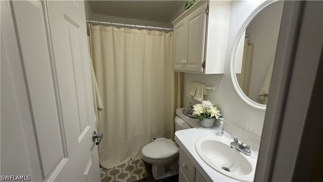 26239 Bonita Fairways CIR, Bonita Springs, FL 34135