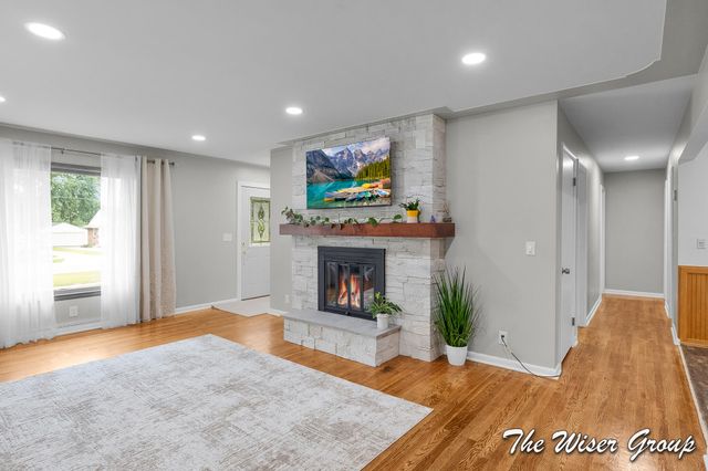 1456 Ball Avenue NE, Grand Rapids, MI 49505