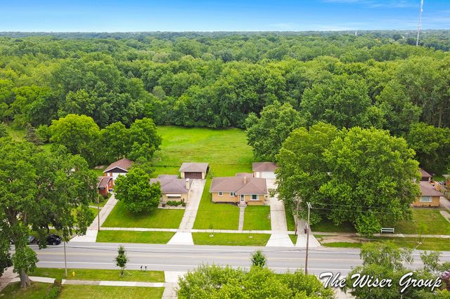 1456 Ball Avenue NE, Grand Rapids, MI 49505
