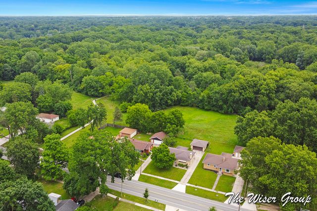 1456 Ball Avenue NE, Grand Rapids, MI 49505