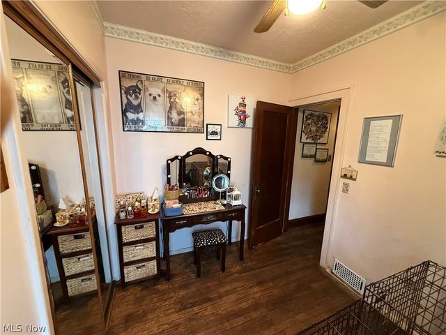 1517 Granby Avenue, Cleveland, OH 44109