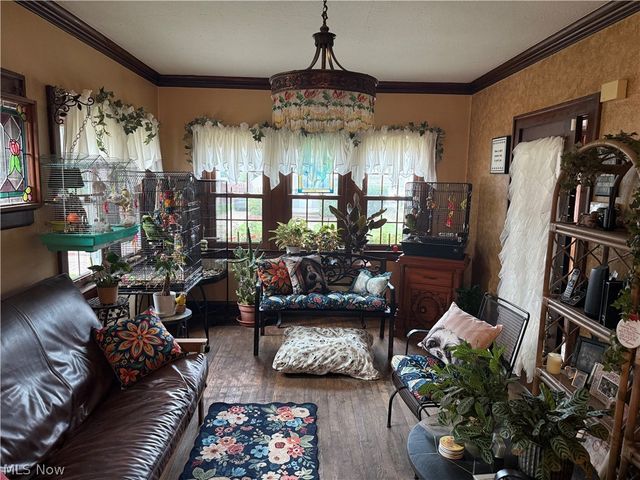 1517 Granby Avenue, Cleveland, OH 44109
