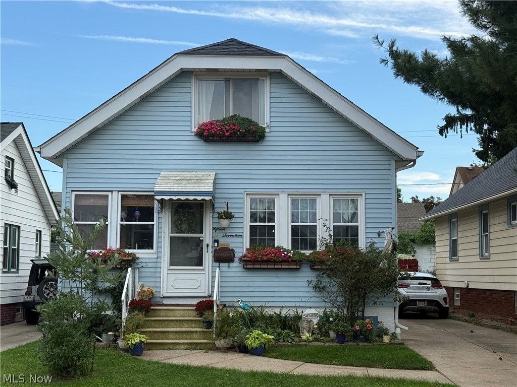 1517 Granby Avenue, Cleveland, OH 44109
