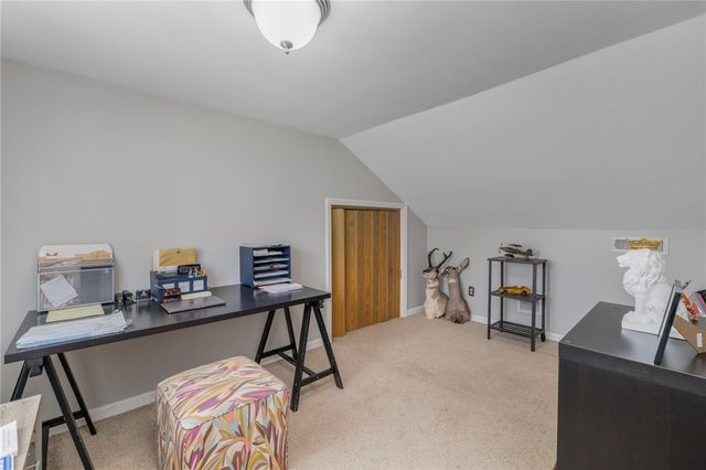143 Endicott Drive, Warwick, RI 02886