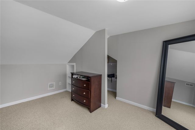 143 Endicott Drive, Warwick, RI 02886