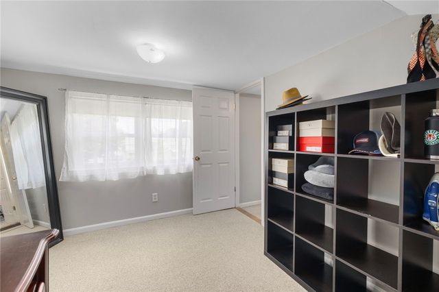 143 Endicott Drive, Warwick, RI 02886